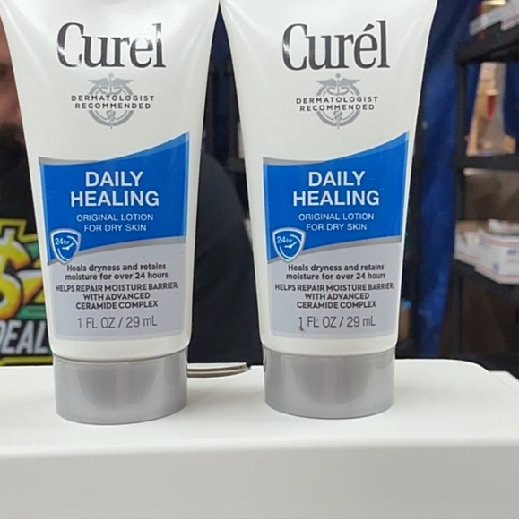 Curel Daily Healing Lotion for Dry Skin Set Of 2 x 30ml Tubes - Picture 1 of 1